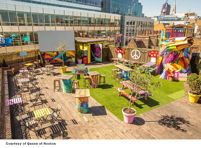 Outdoor view of the Queen of Hoxton